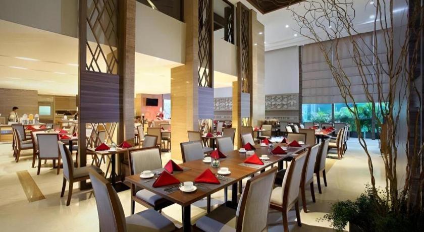 Hotel Grandhika Iskandarsyah Jakarta Exteriér fotografie