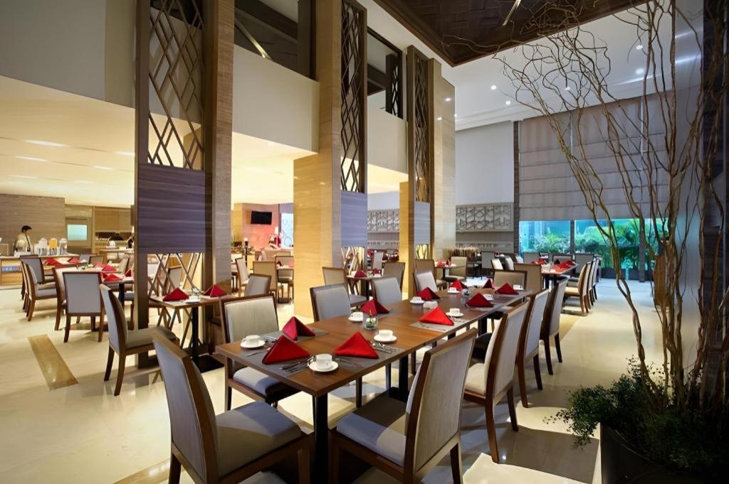 Hotel Grandhika Iskandarsyah Jakarta Exteriér fotografie