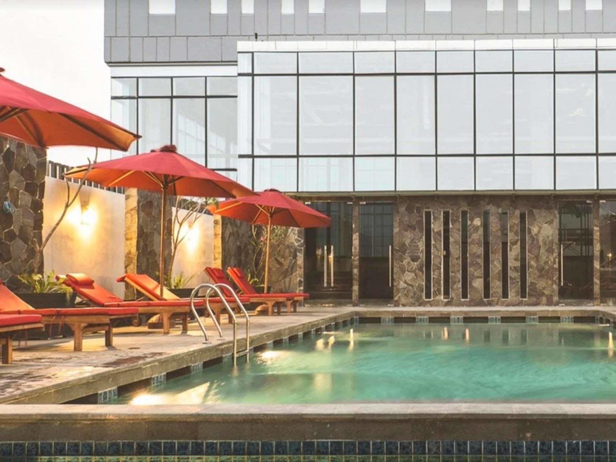 Hotel Grandhika Iskandarsyah Jakarta Exteriér fotografie